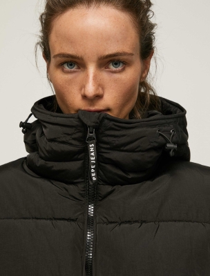 کاپشن زنانه