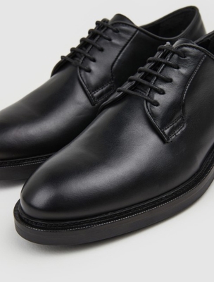 کفش روزمره مردانه