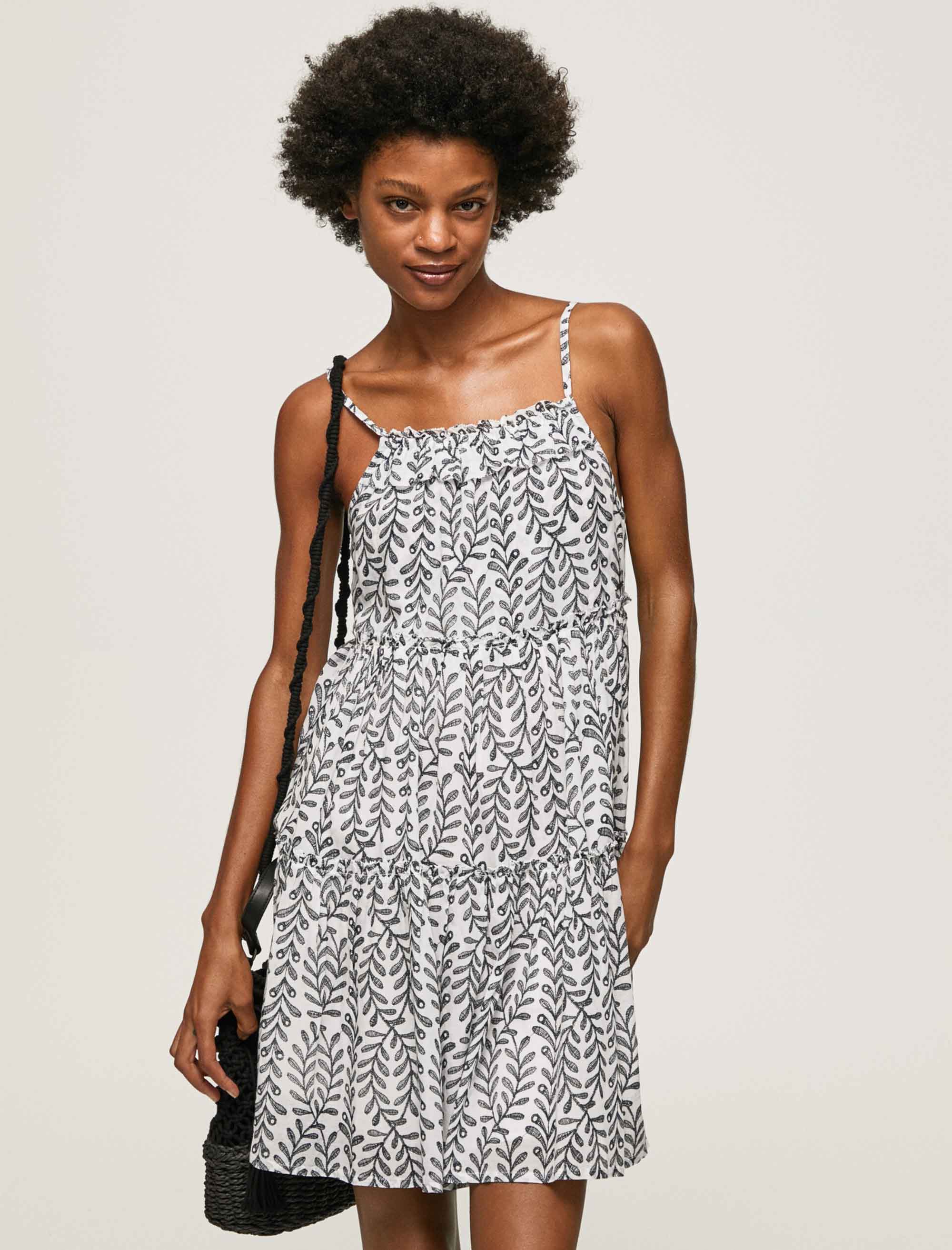 پیراهن زنانه