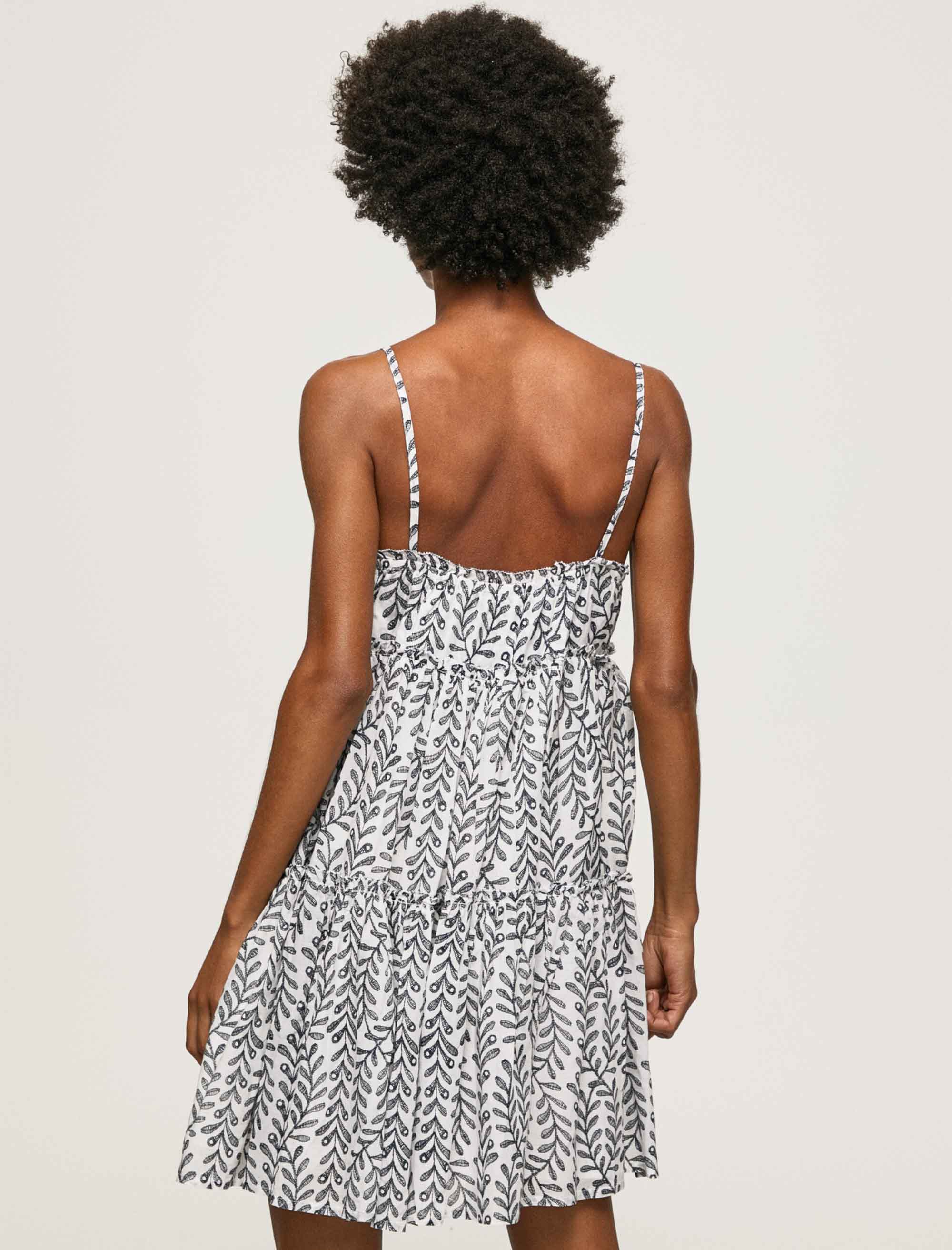 پیراهن زنانه