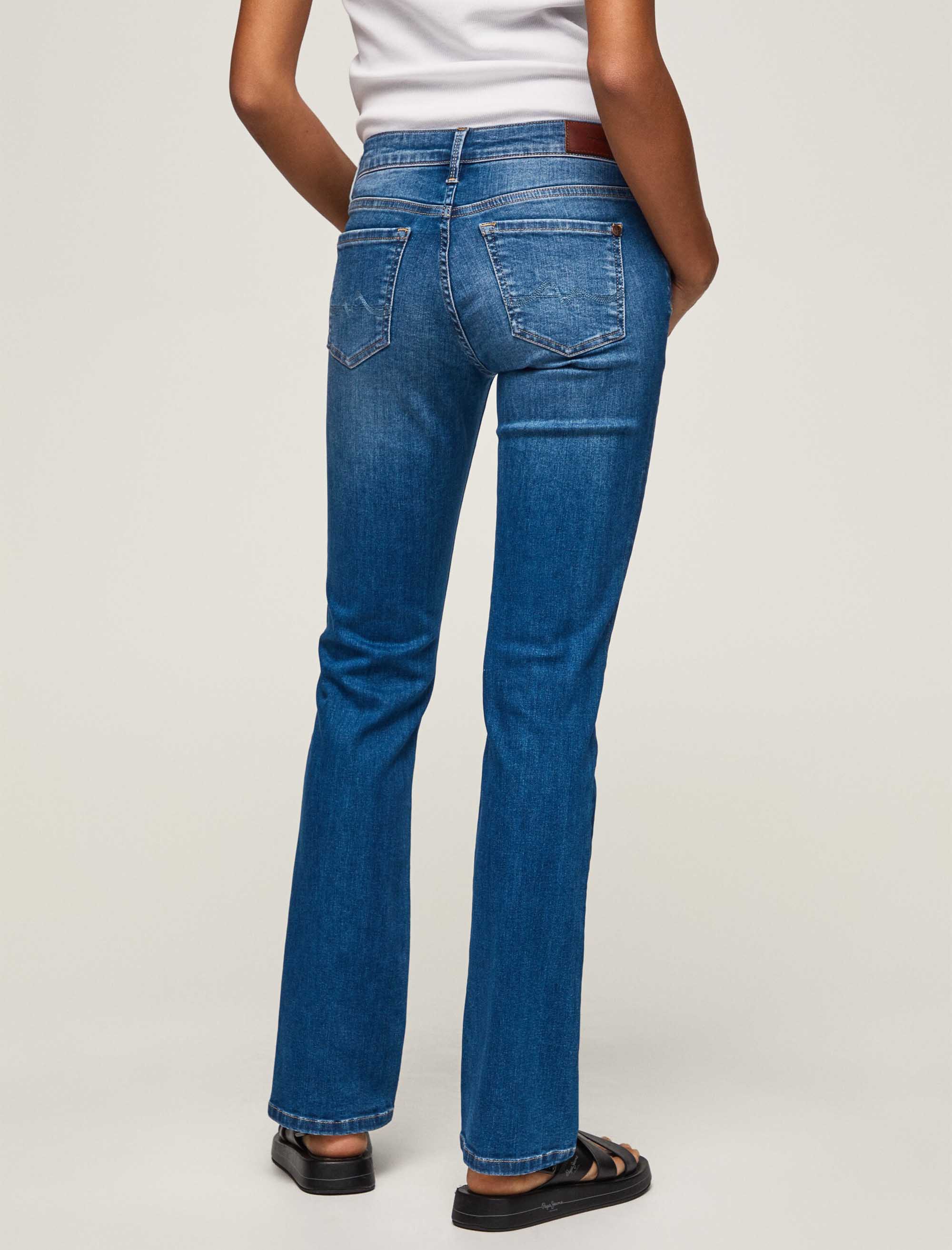 شلوار جین زنانه