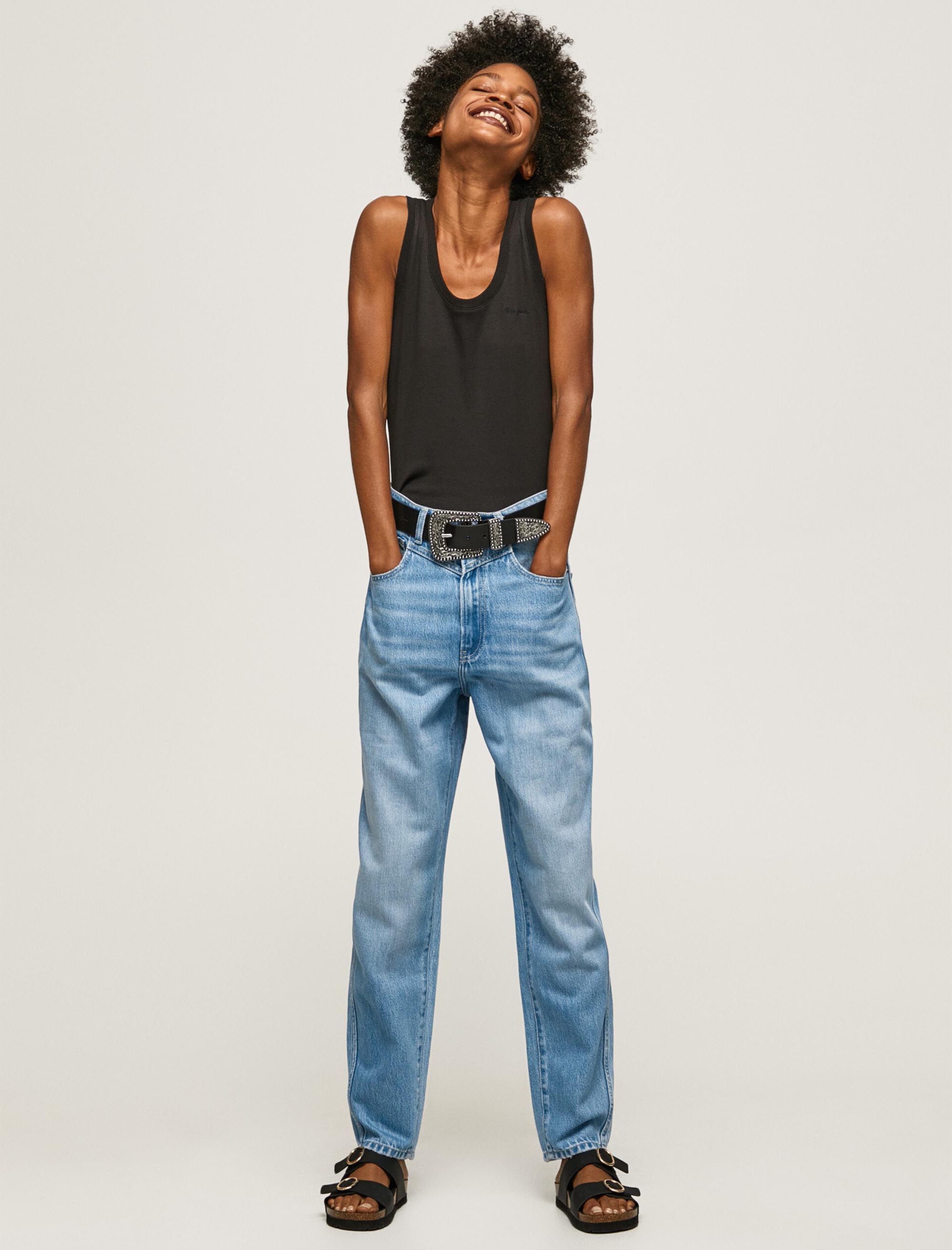 شلوار جین زنانه