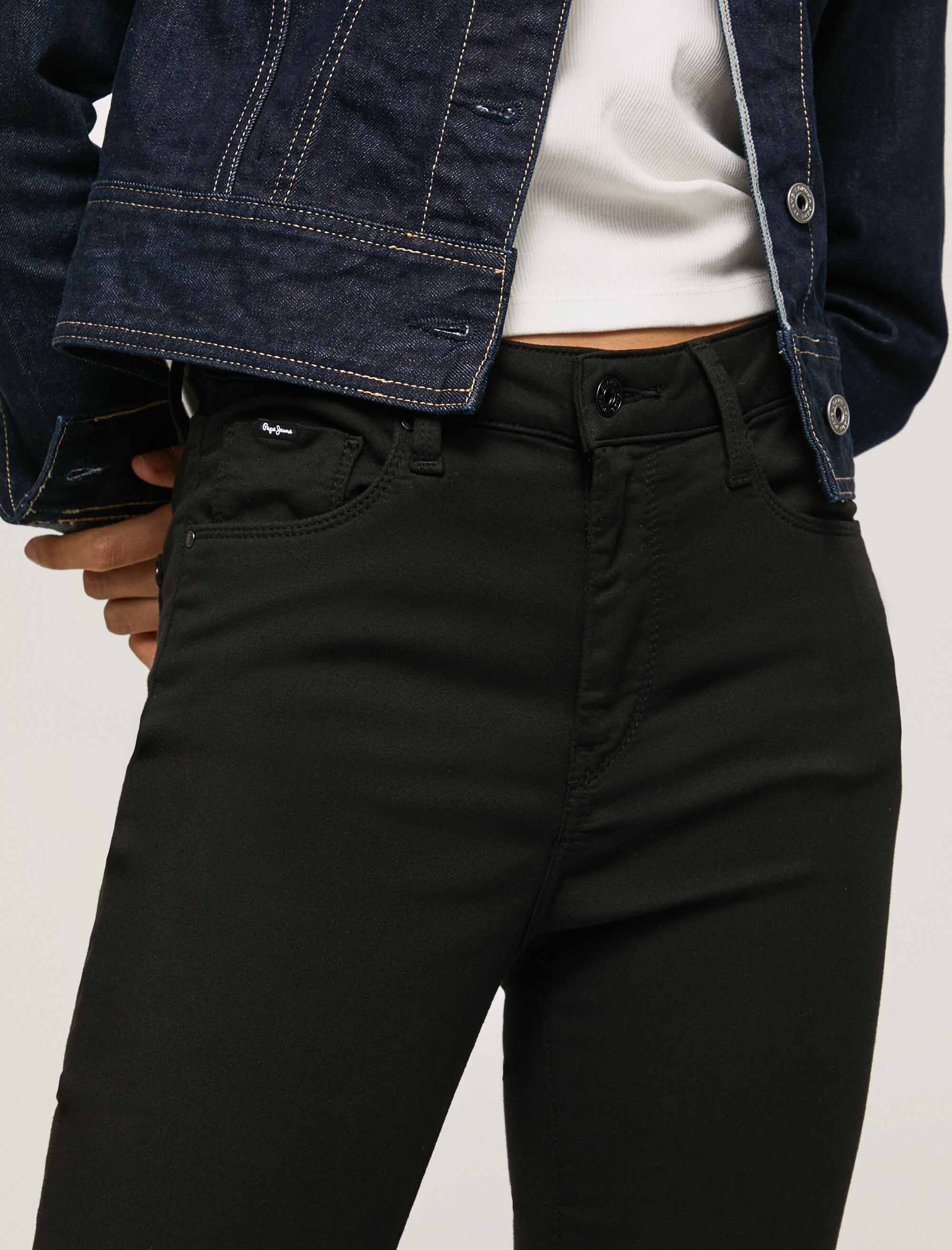 شلوار جین زنانه