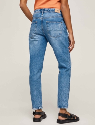 شلوار جین زنانه