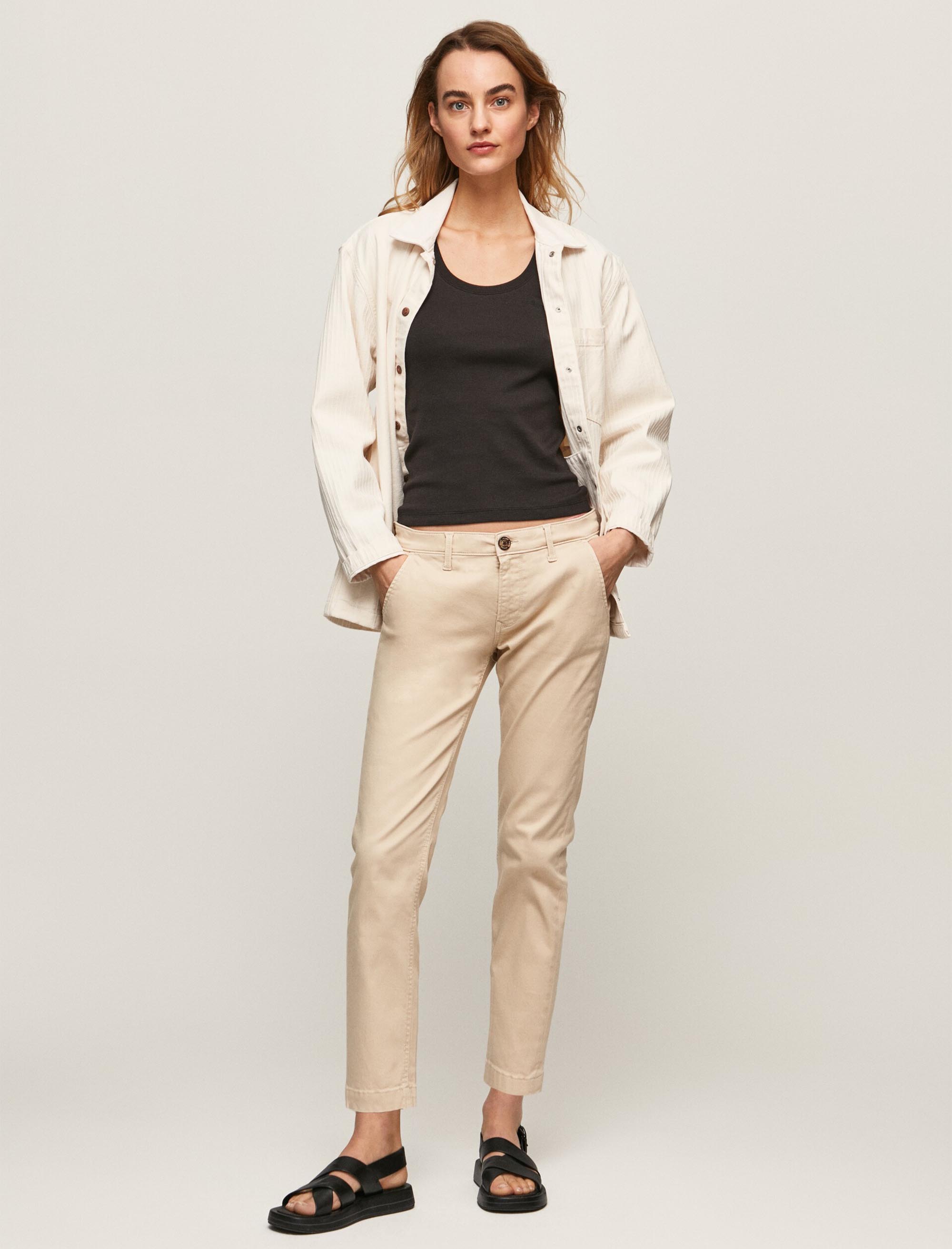 شلوار زنانه