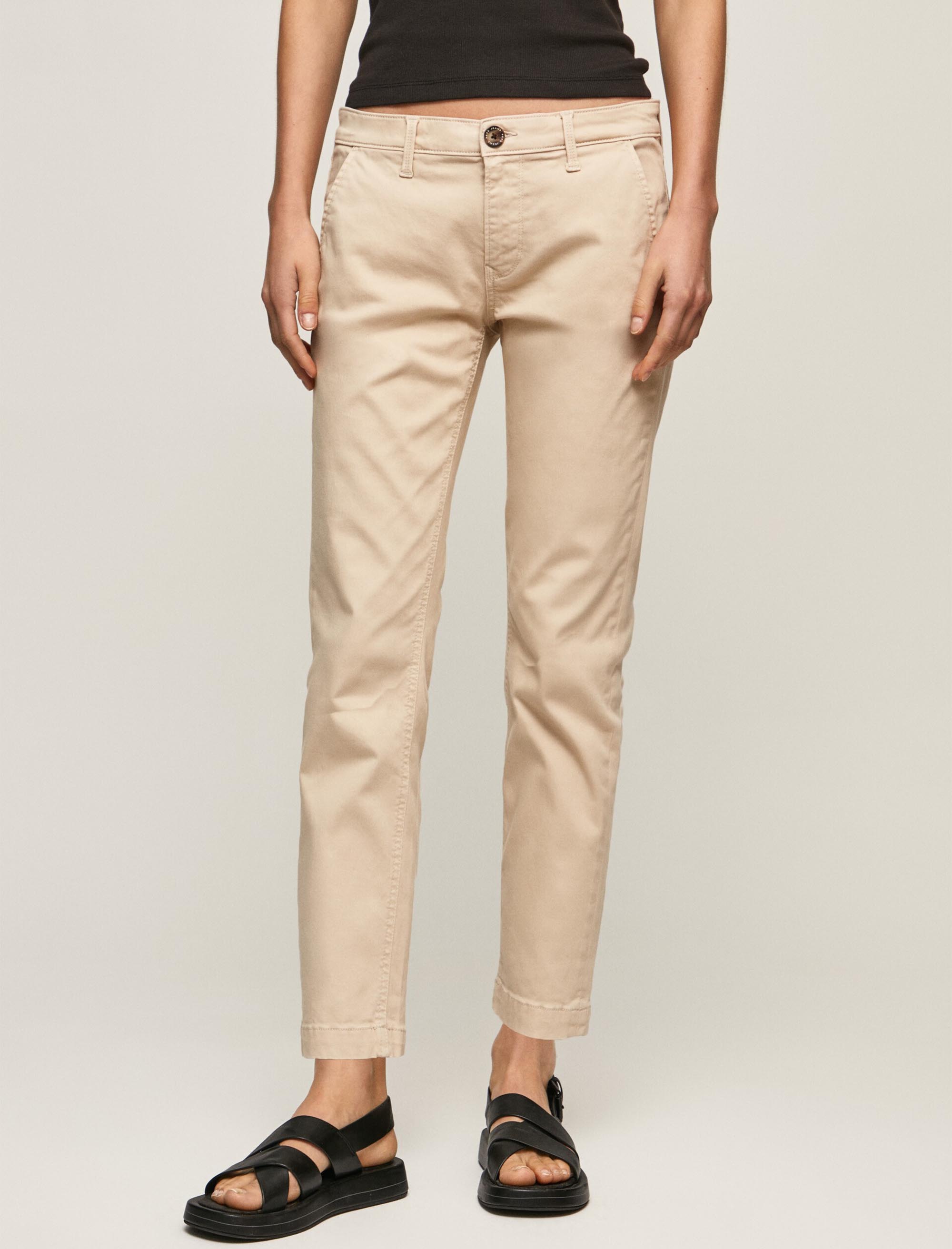 شلوار زنانه