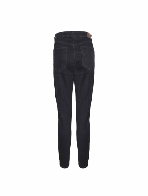 شلوار جین زنانه