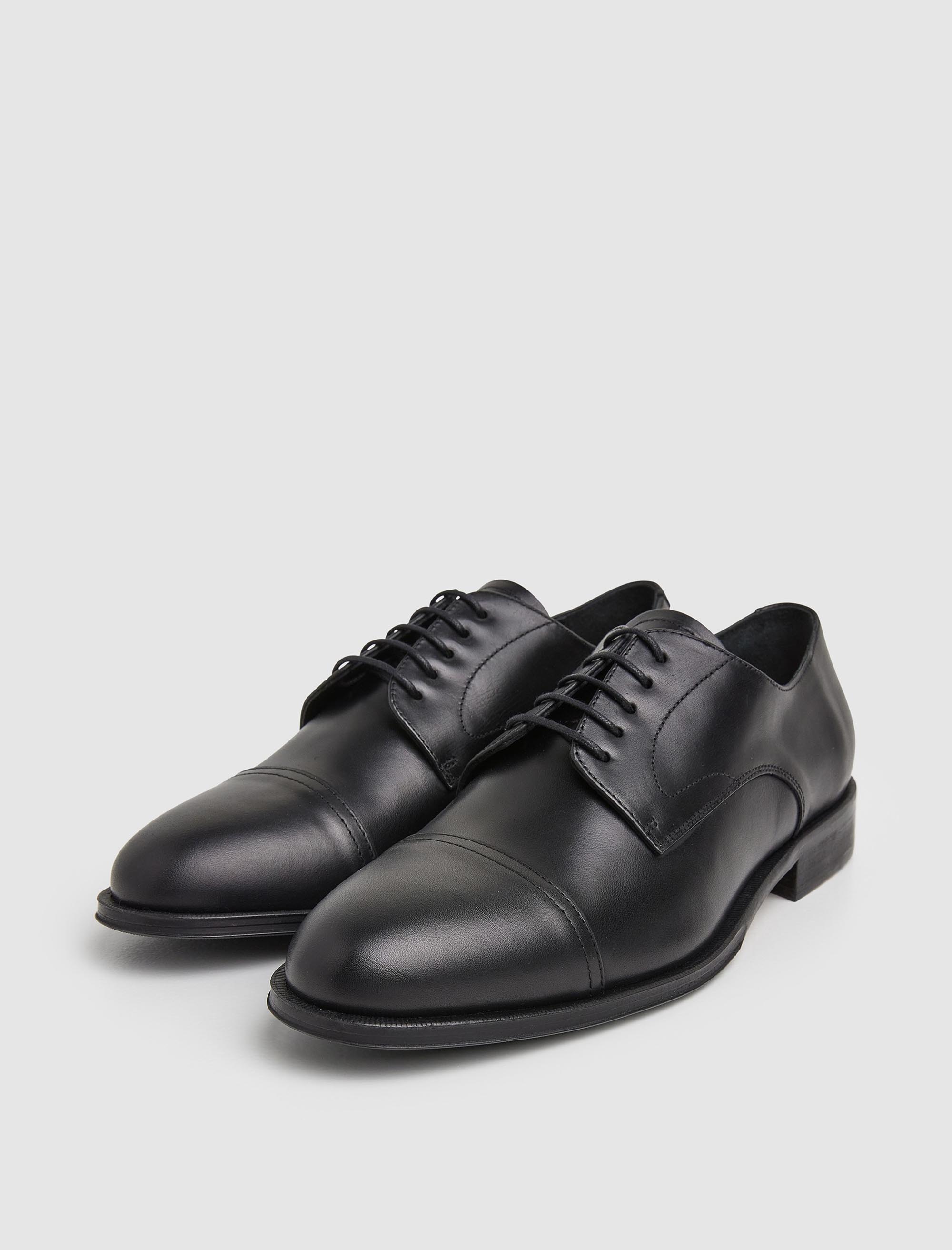 کفش روزمره مردانه