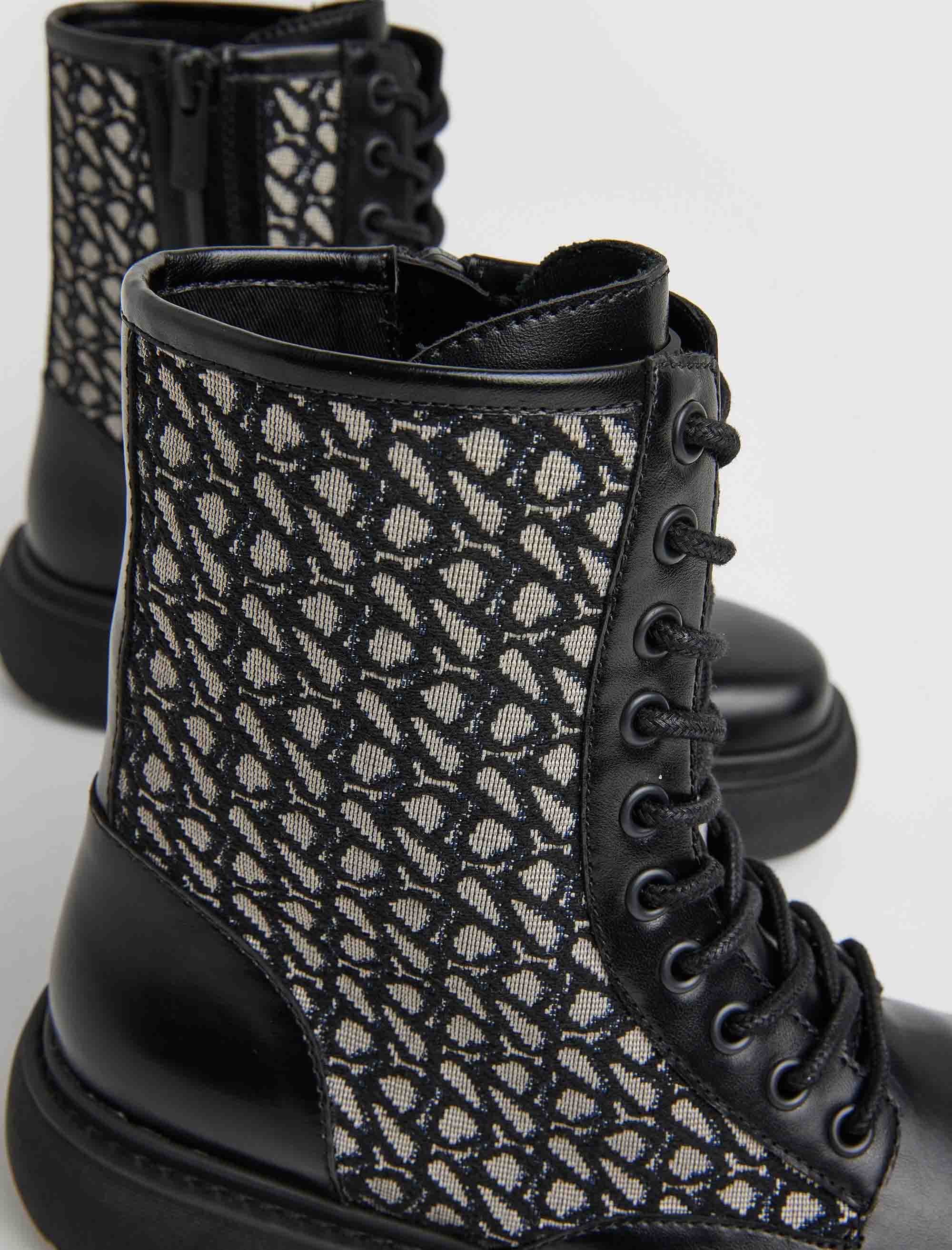 نیم بوت زنانه