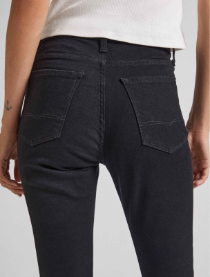 شلوار جین زنانه