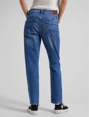 شلوار جین زنانه