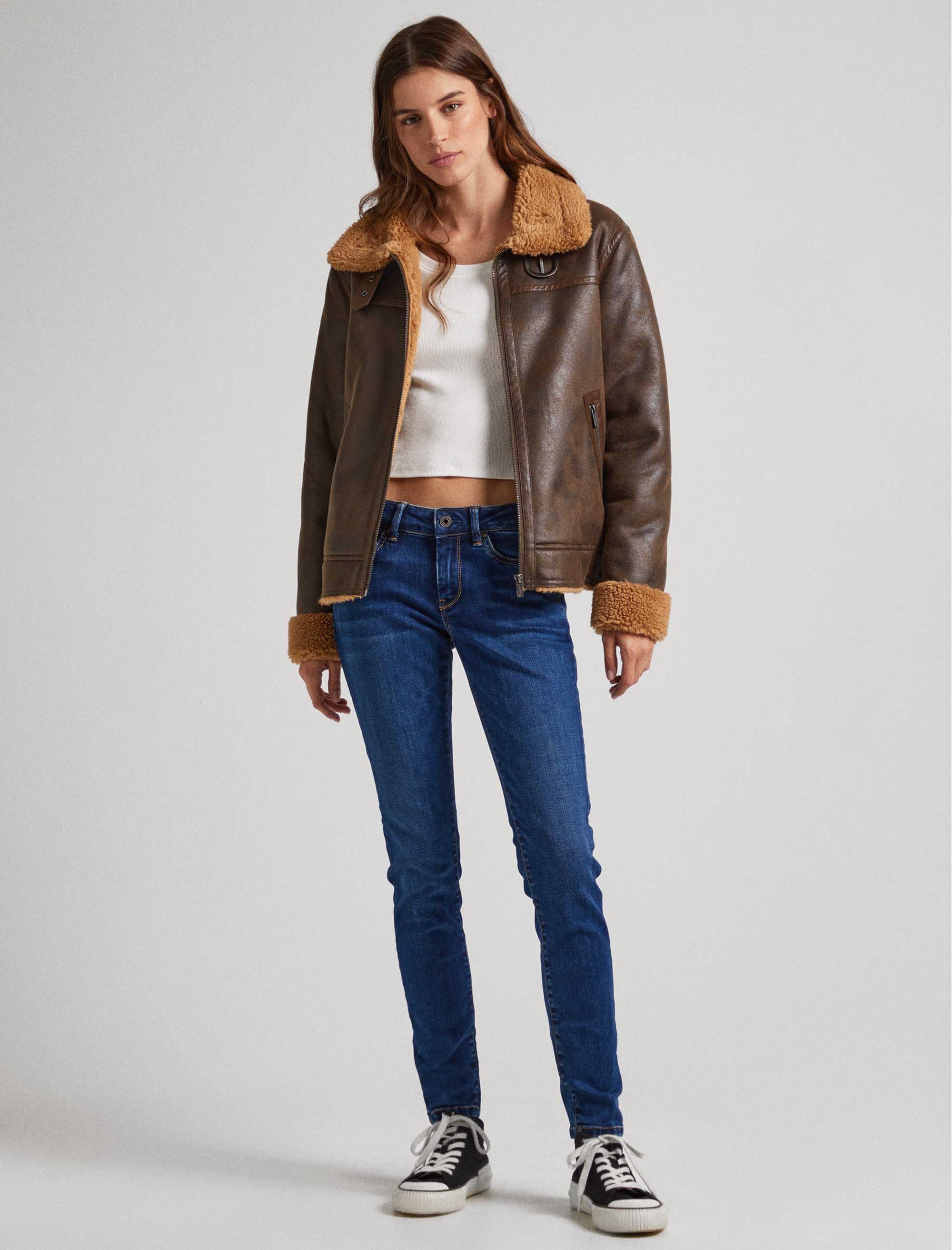 شلوار جین زنانه