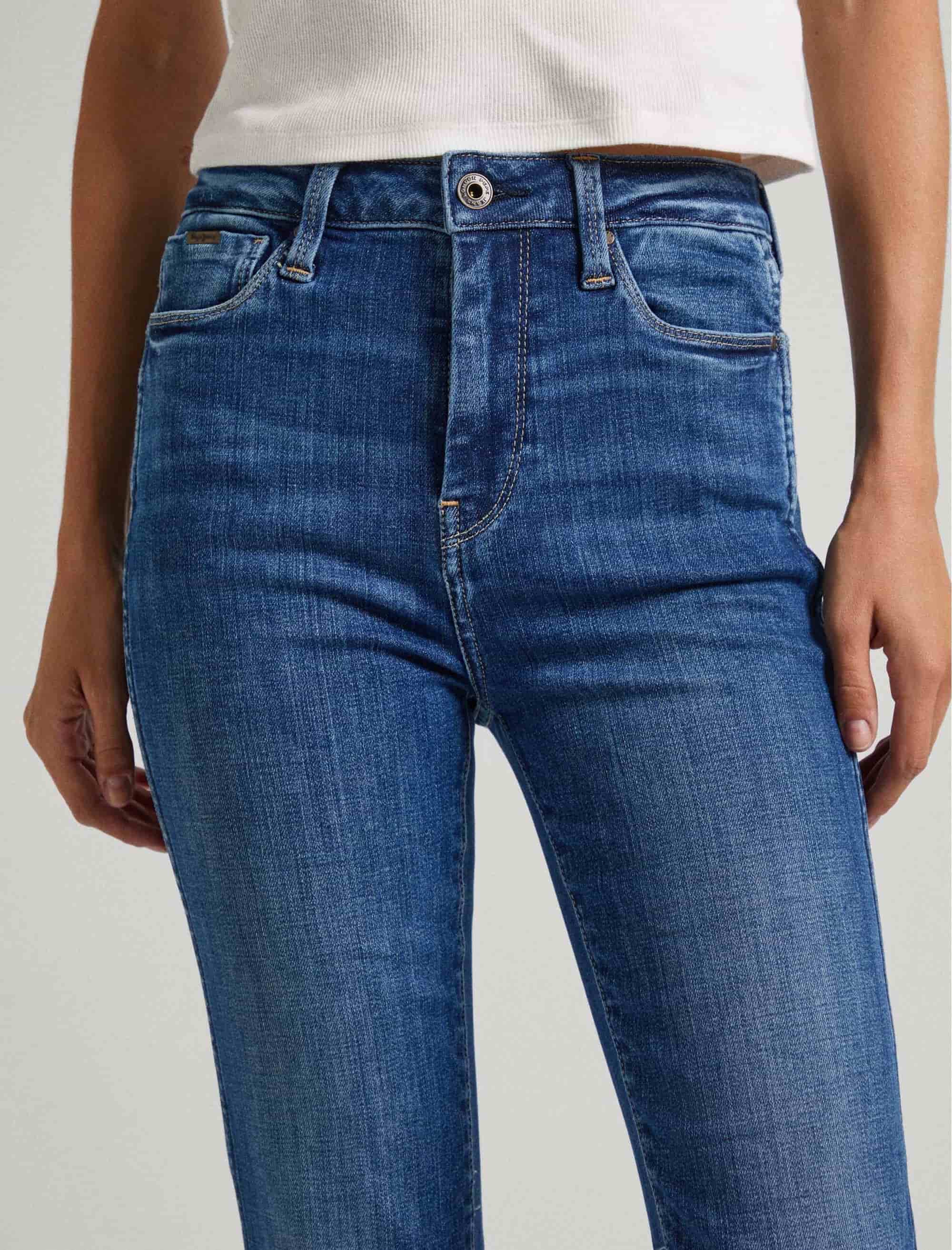 شلوار جین زنانه