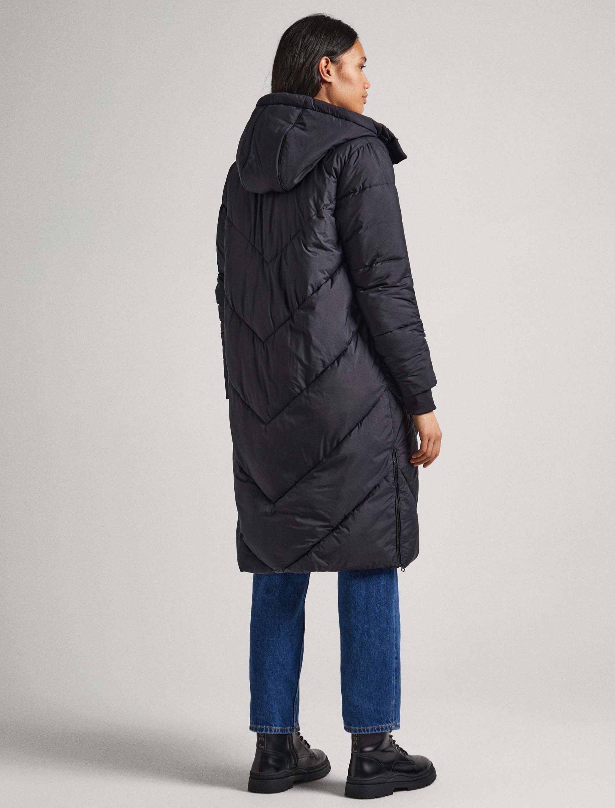 کاپشن زنانه