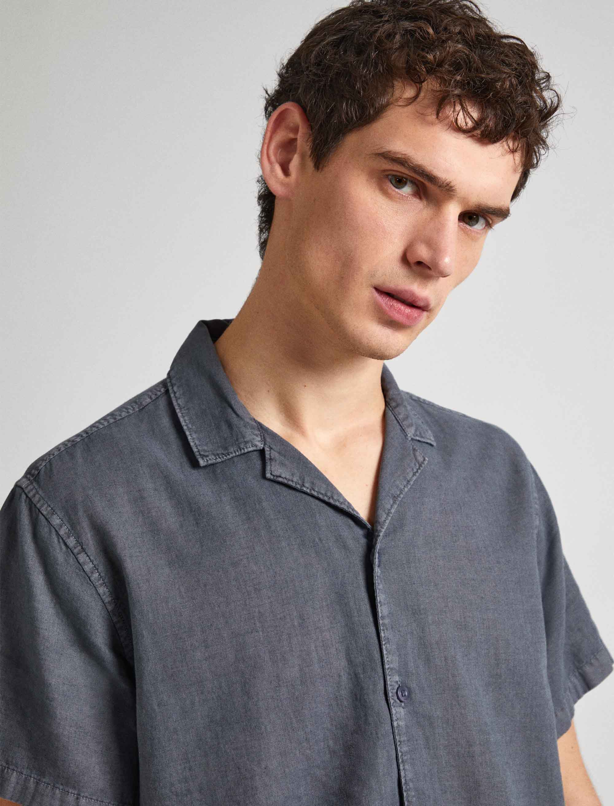 پیراهن (شومیز) مردانه