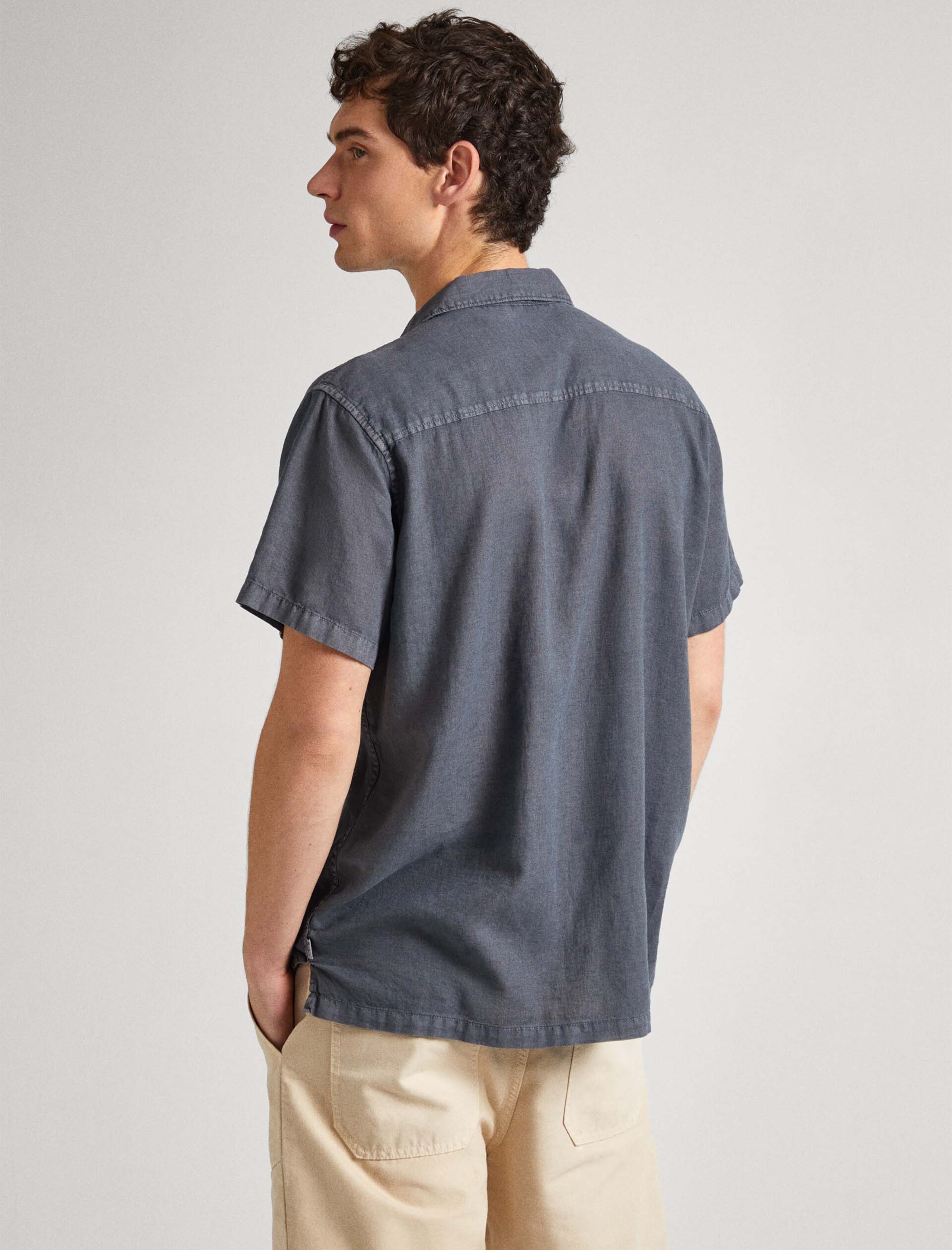 پیراهن (شومیز) مردانه