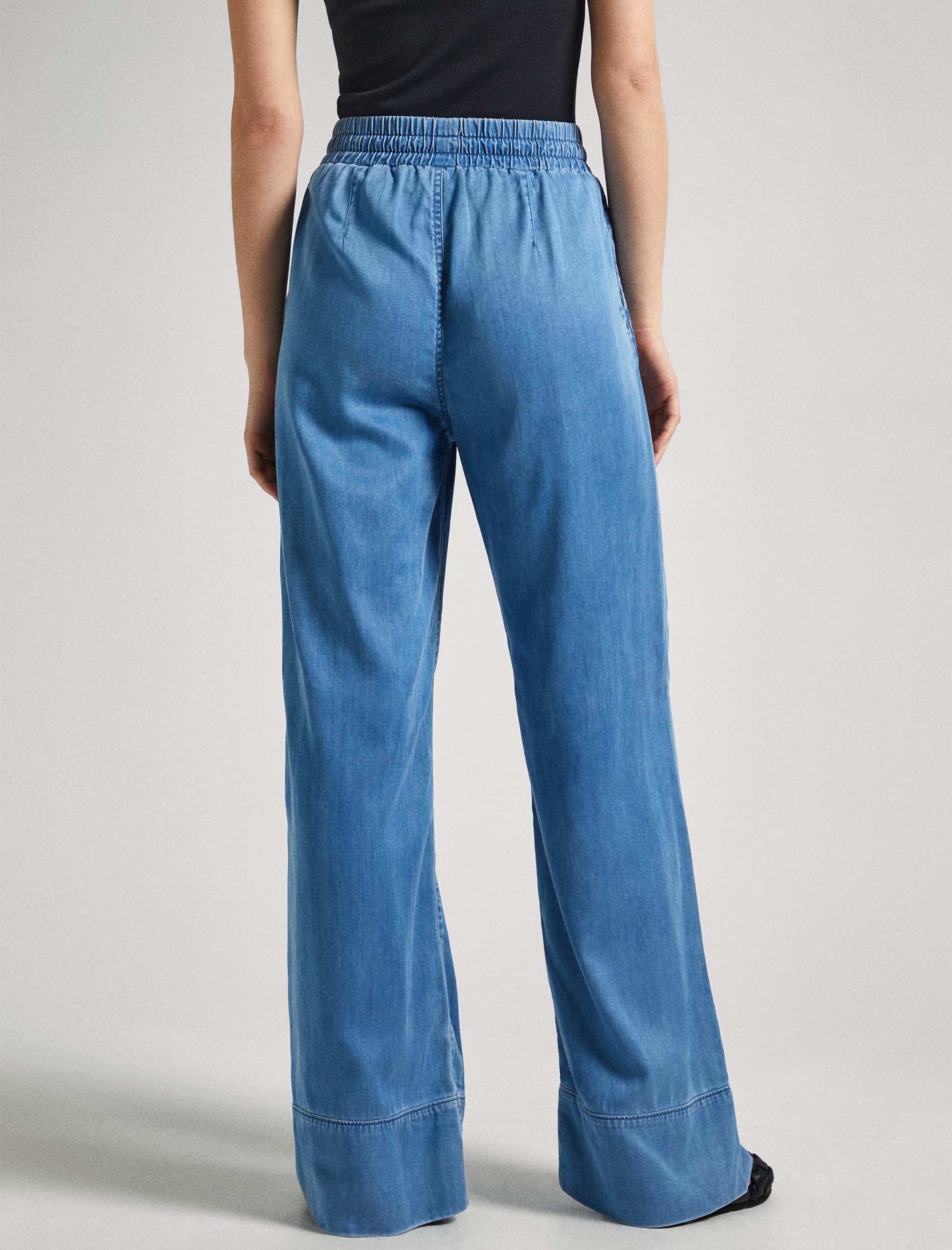 شلوار جین زنانه