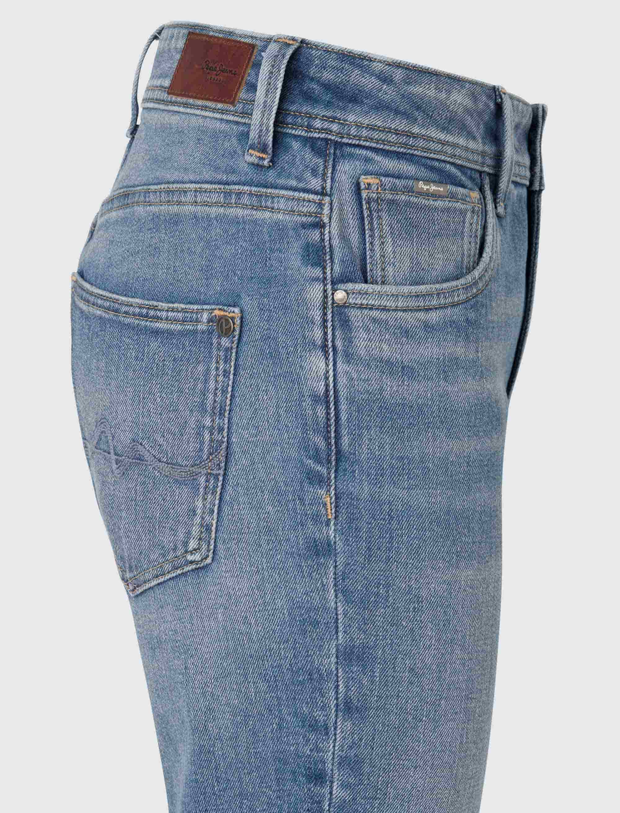 شلوار جین زنانه