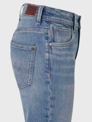 شلوار جین زنانه