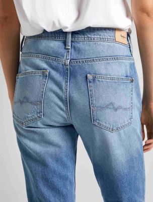 شلوار جین زنانه