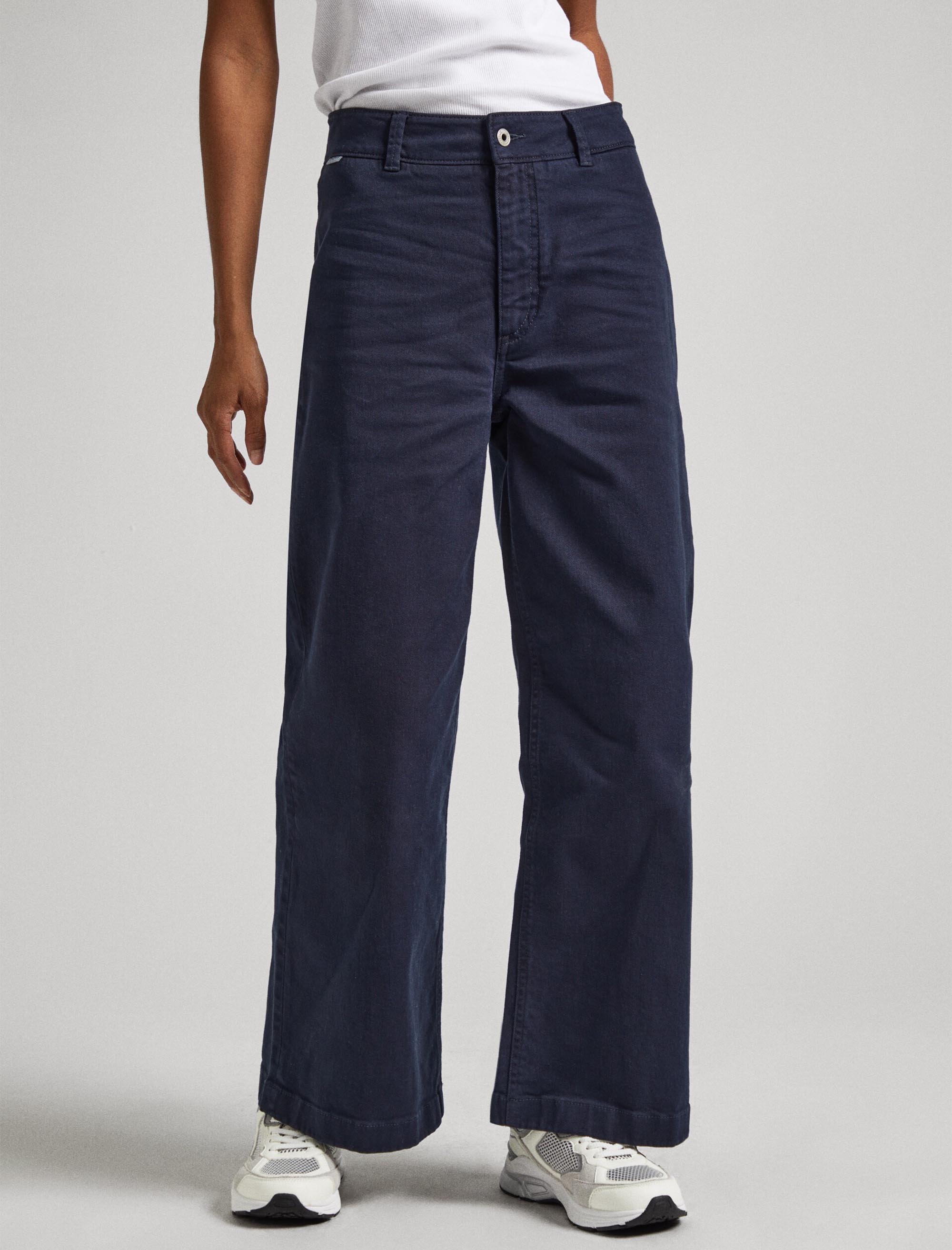 شلوار زنانه