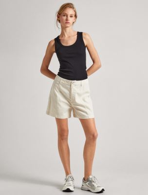 شلوارک زنانه