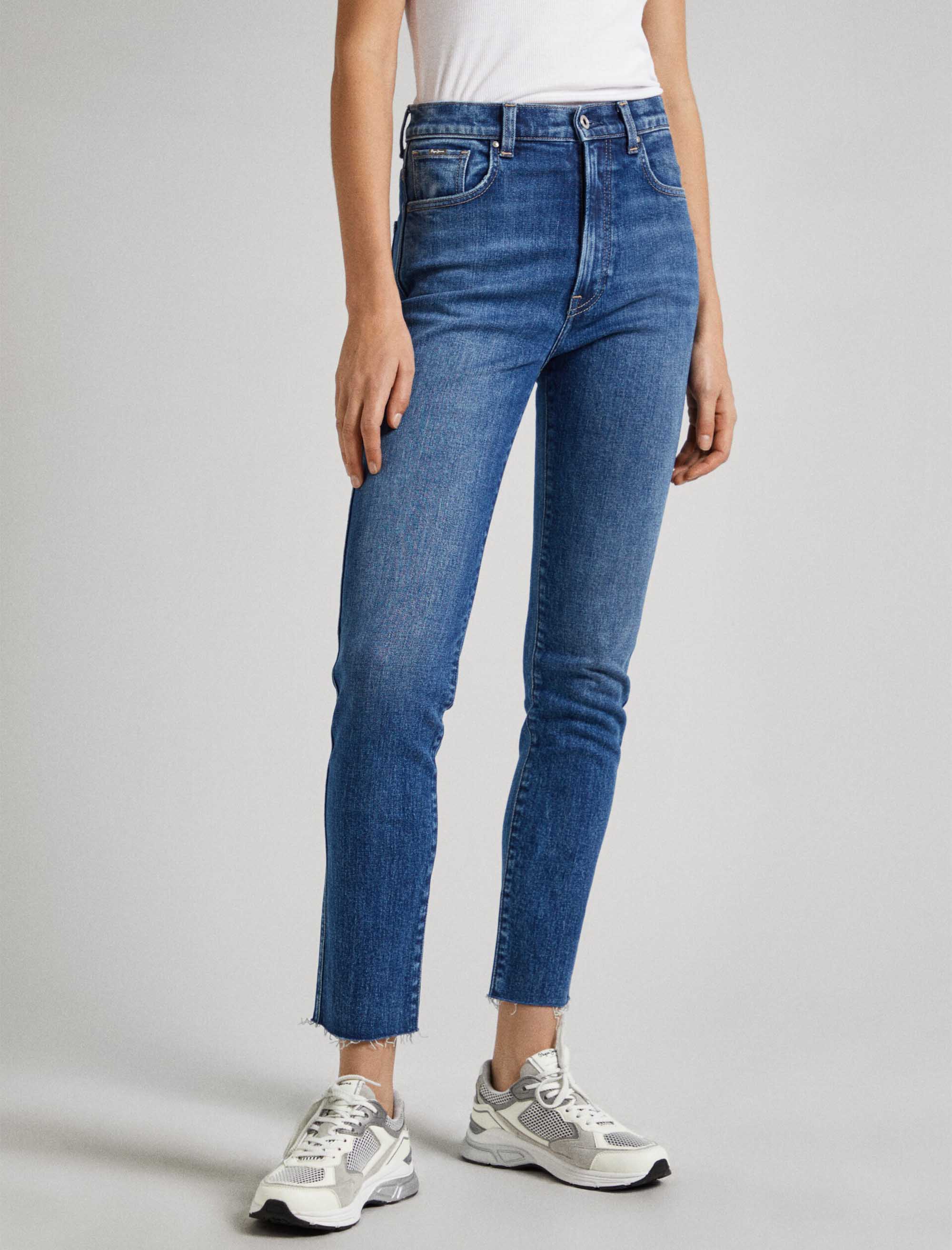 شلوار جین زنانه