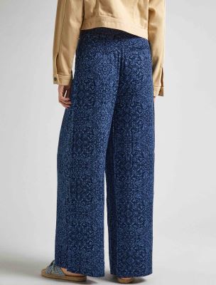 شلوار زنانه