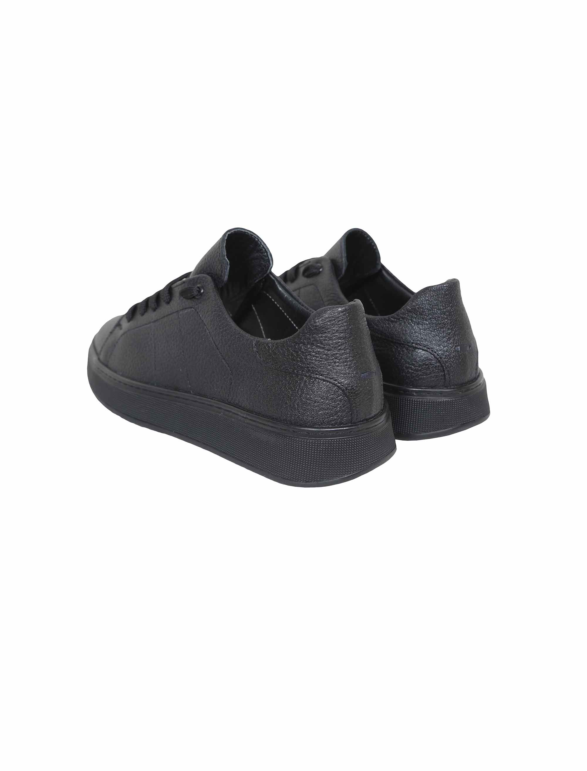 کفش اسنیکر مردانه