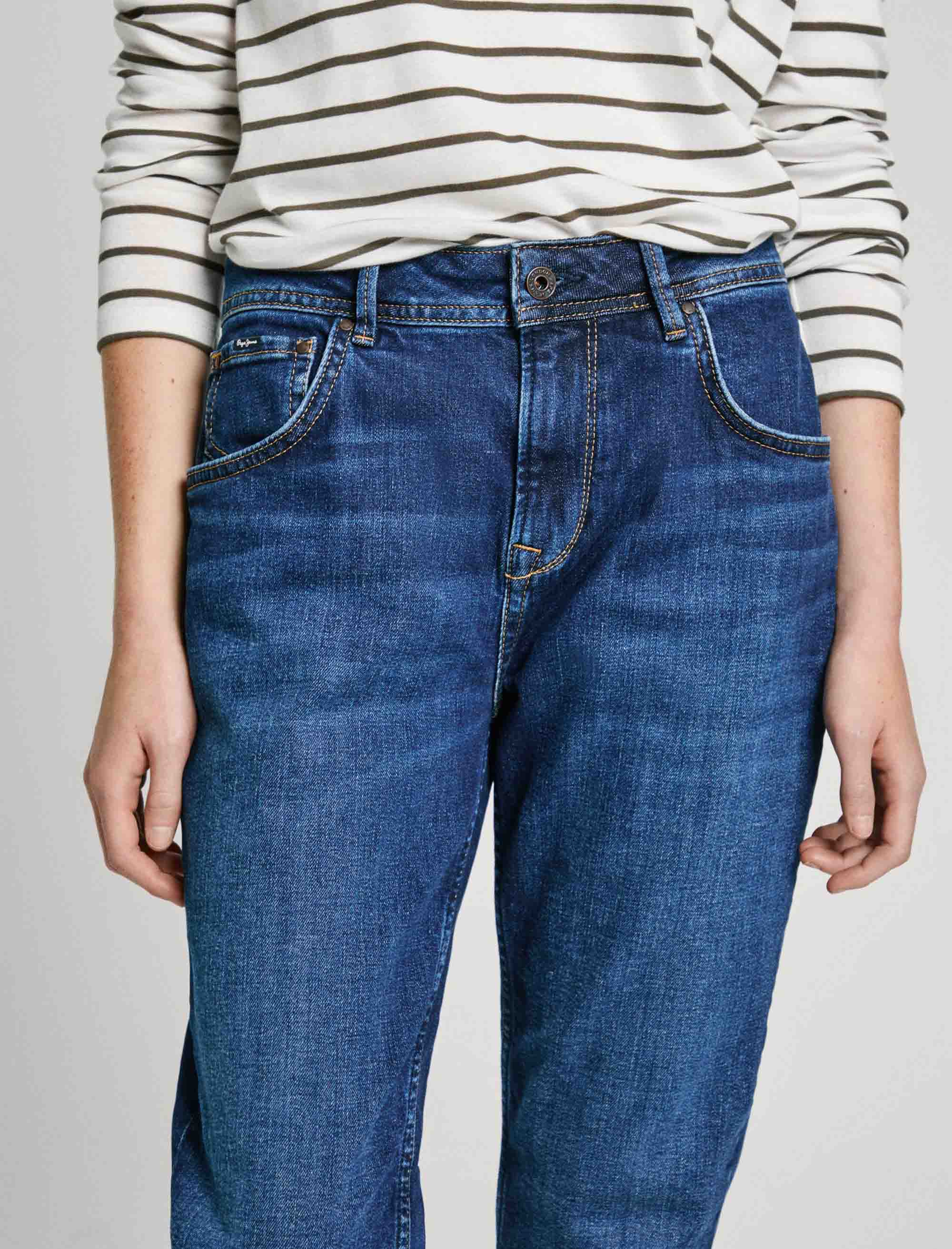 شلوار جین زنانه