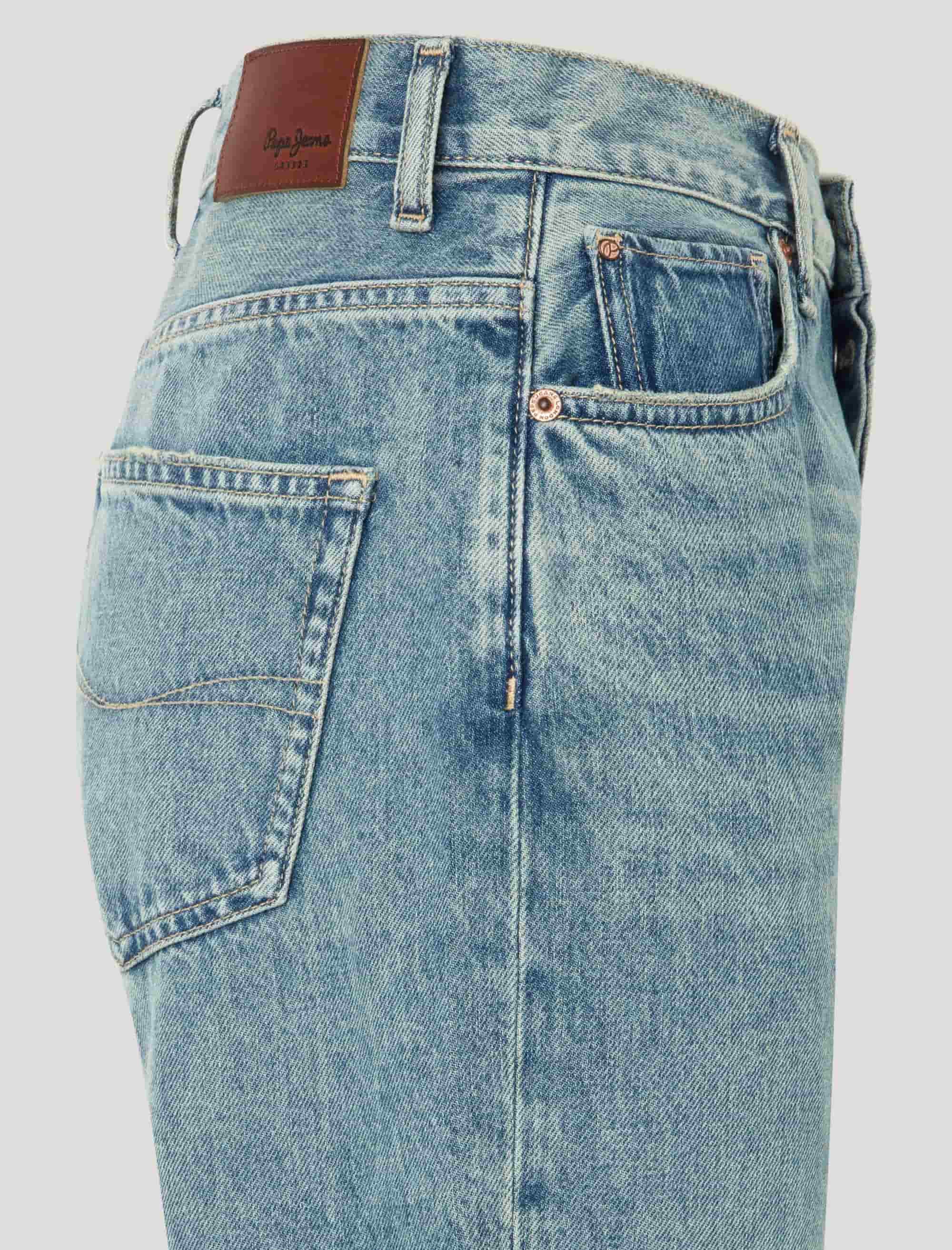 شلوار جین زنانه