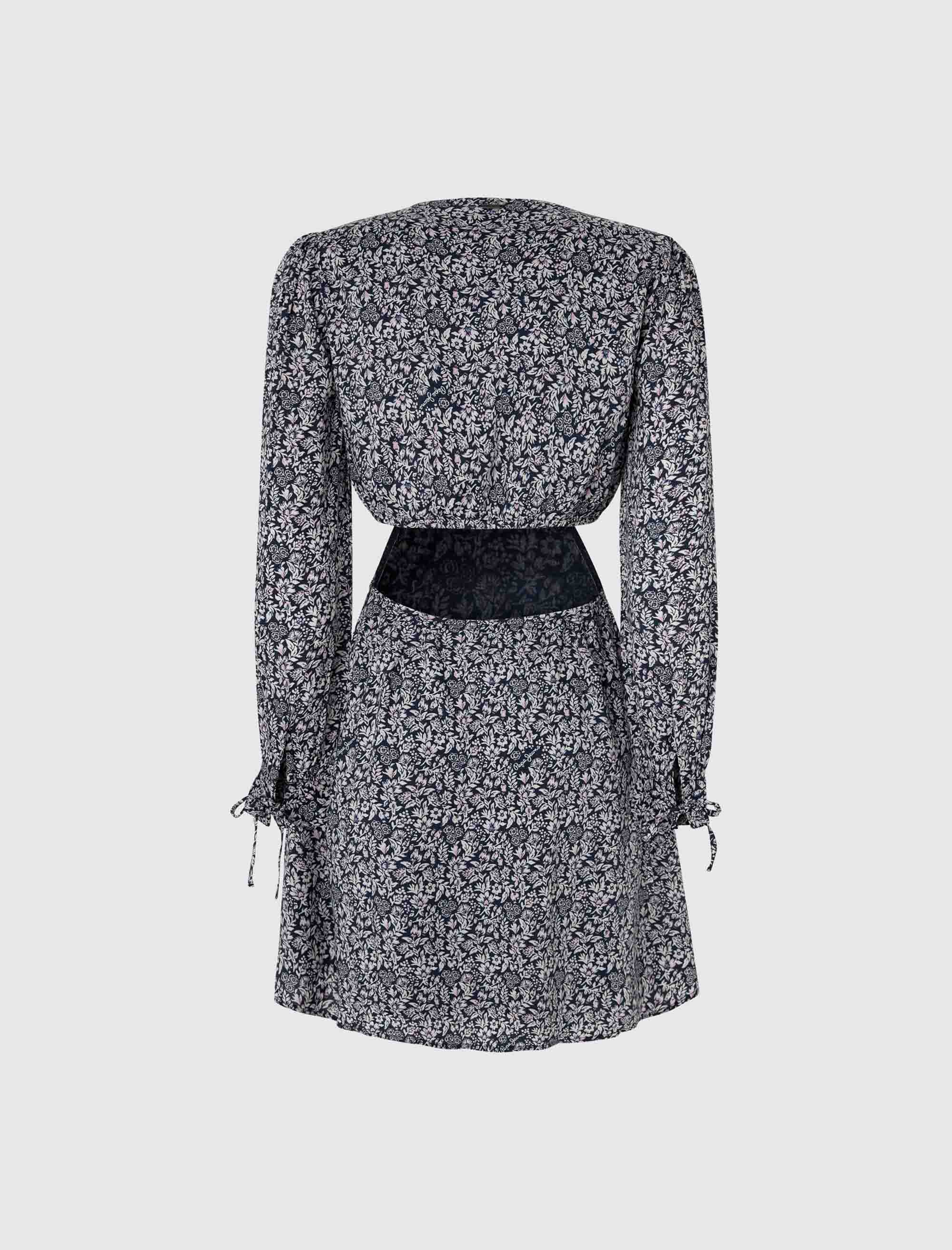 پیراهن زنانه