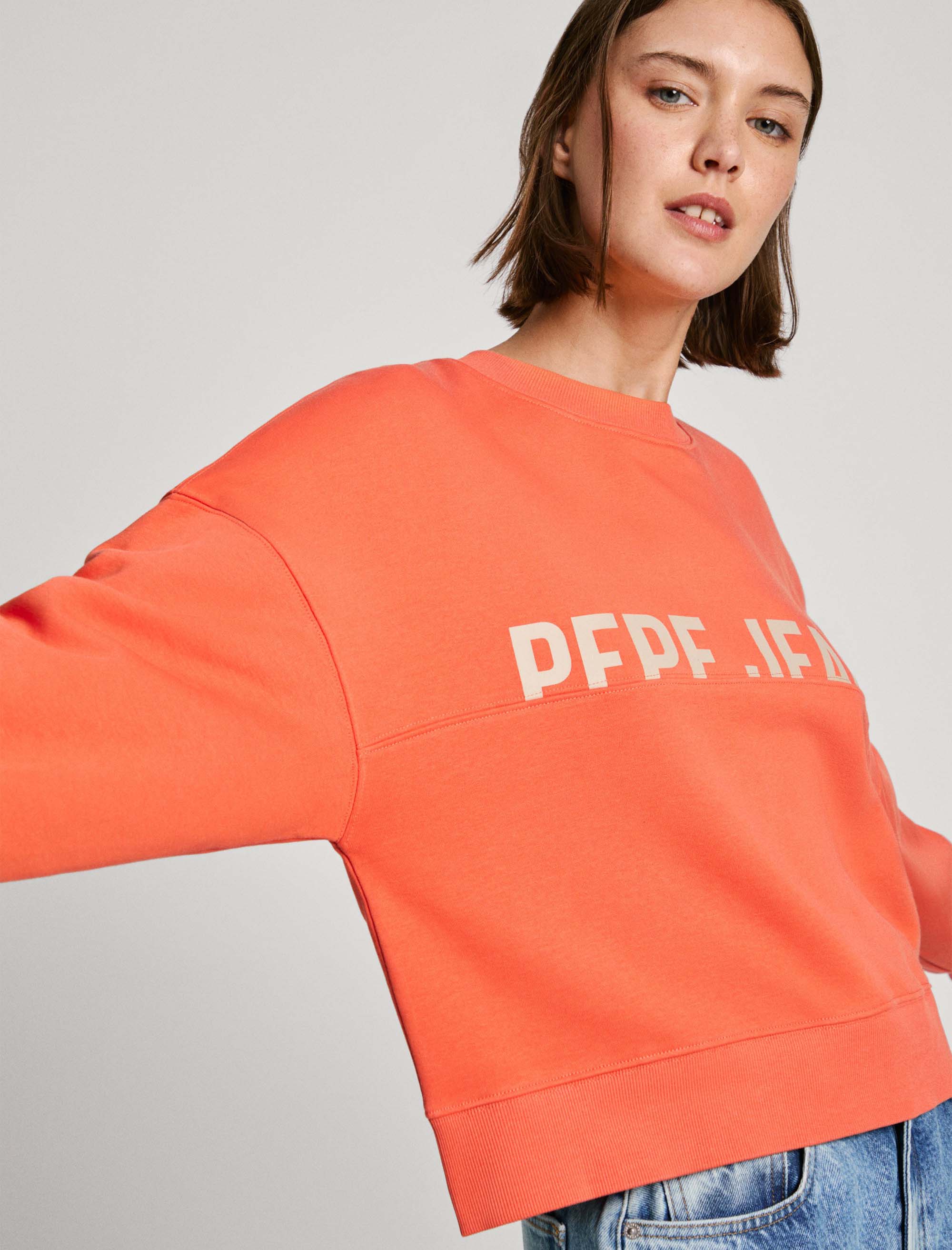 سویشرت و هودی زنانه