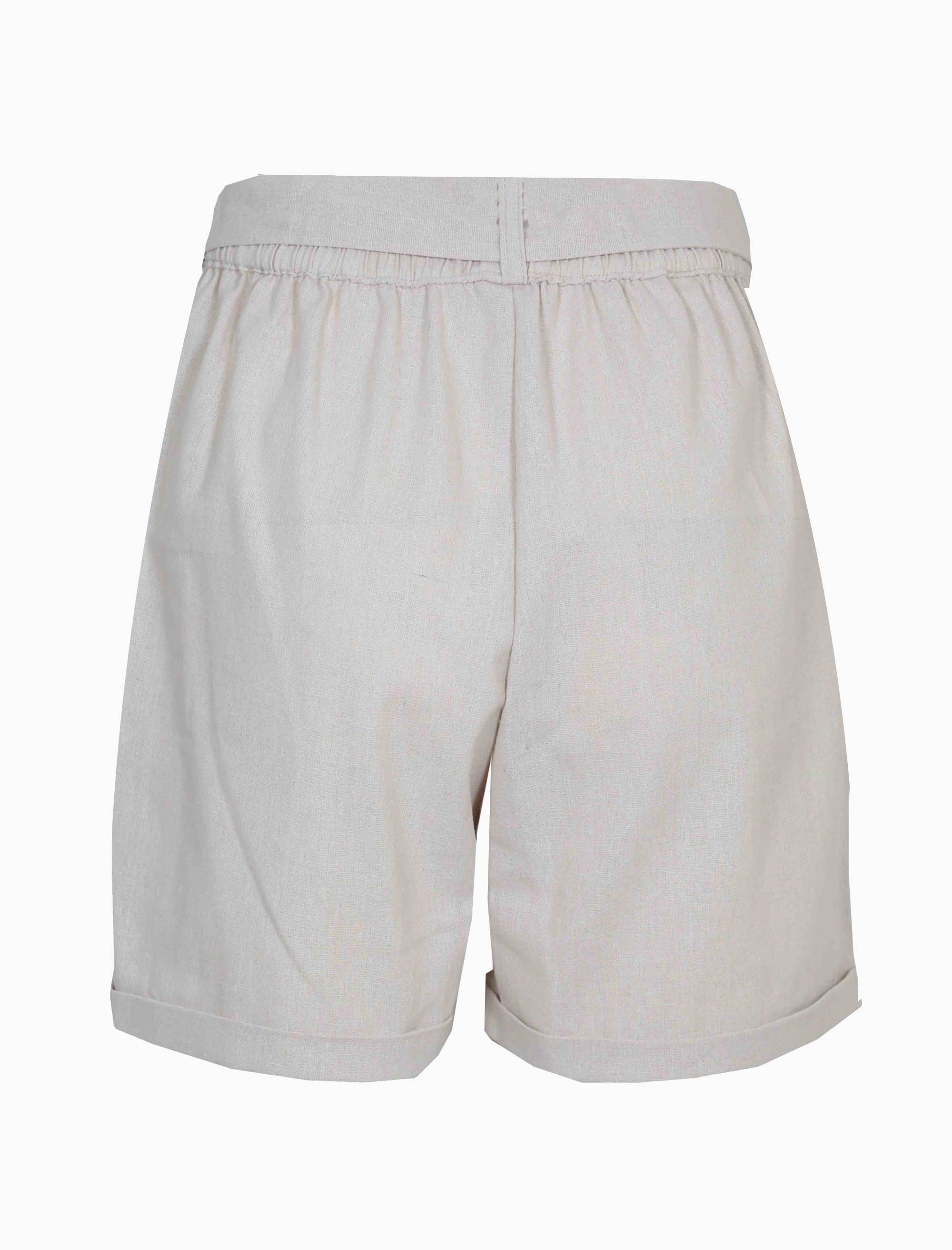 شلوارک زنانه