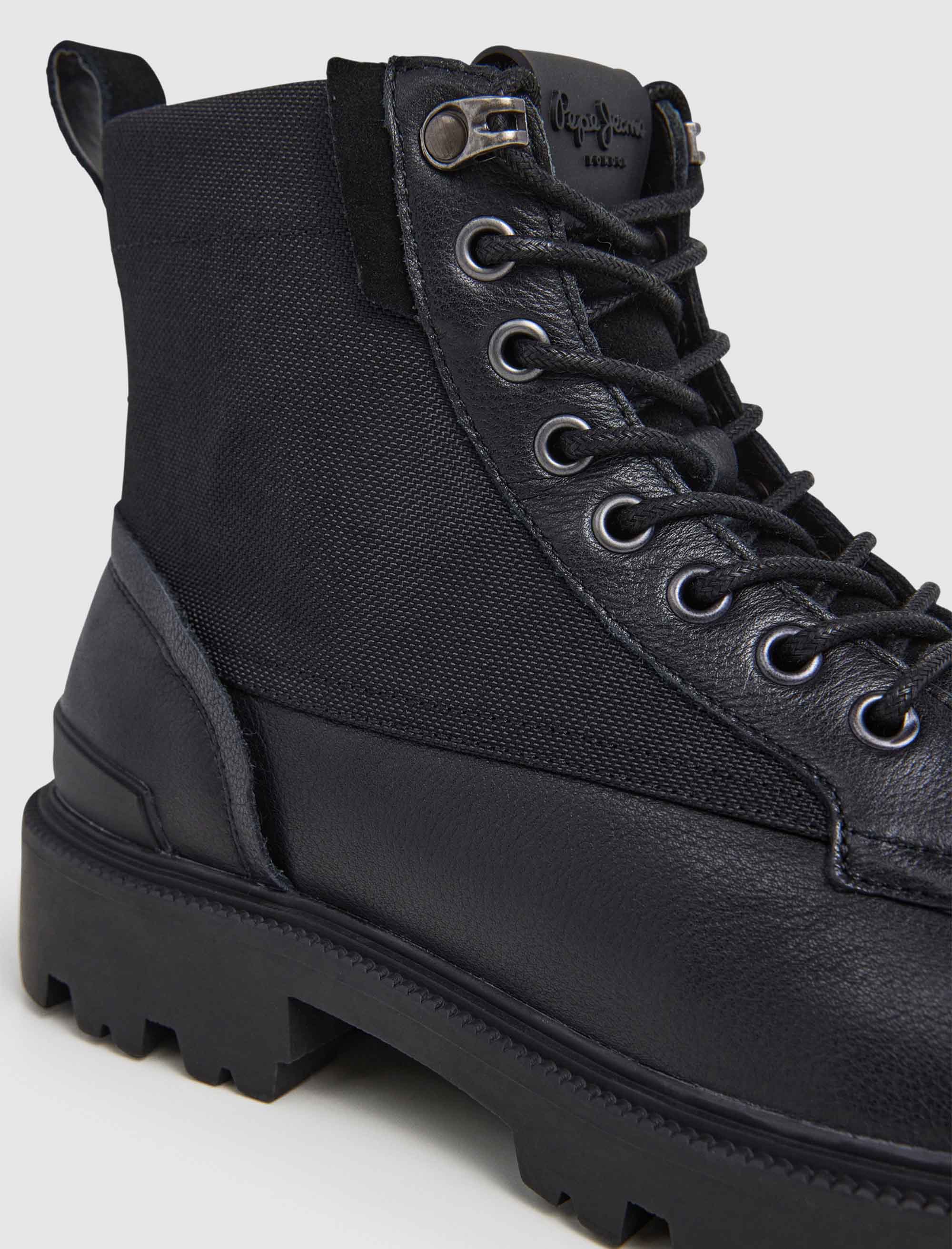 نیم بوت مردانه