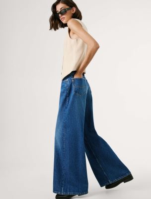 شلوار جین زنانه